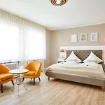 Zum Landsberger Hof Отель Арнсберг