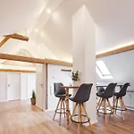 Zum Landsberger Hof Отель 3*