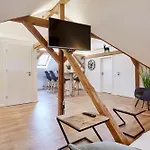 Zum Landsberger Hof Отель