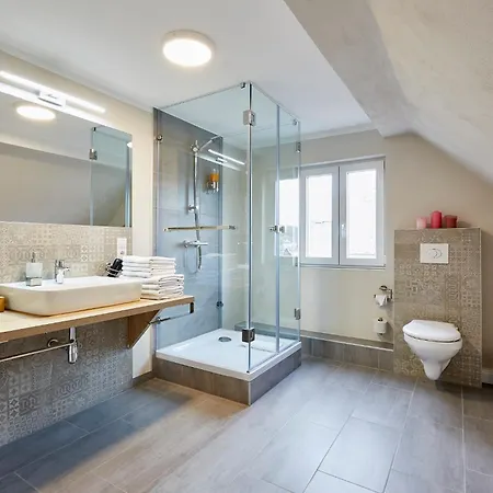 Zum Landsberger Hof 3*