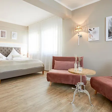 Hotel Zum Landsberger Hof 3*