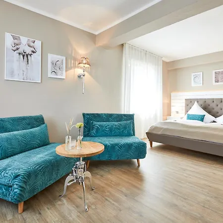 Zum Landsberger Hof 3*