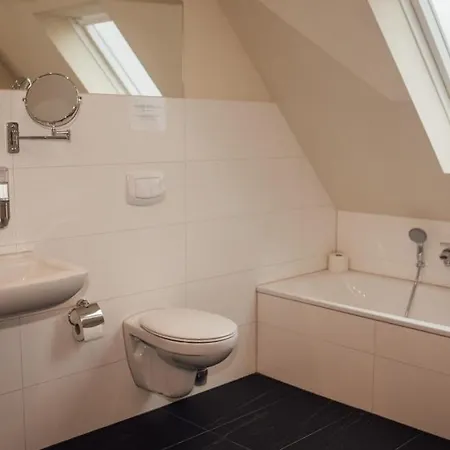 Hotell Zum Landsberger Hof 3*
