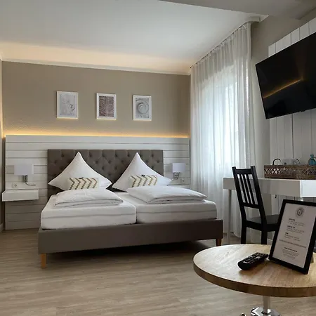 Zum Landsberger Hof 3* Άρνσμπεργκ