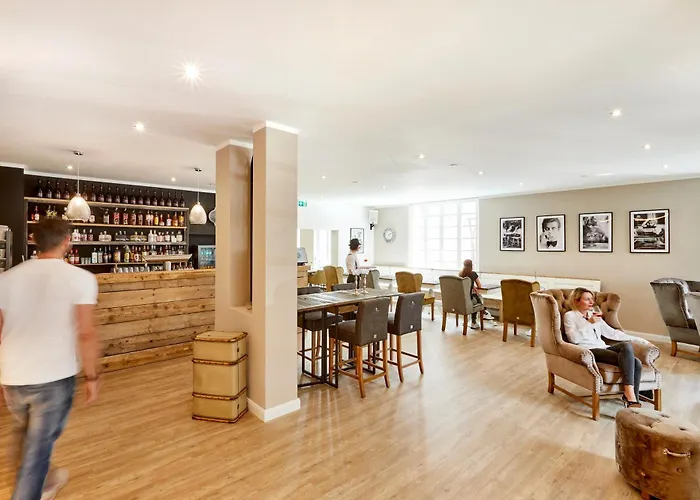 Zum Landsberger Hof 3* 아른스베르크