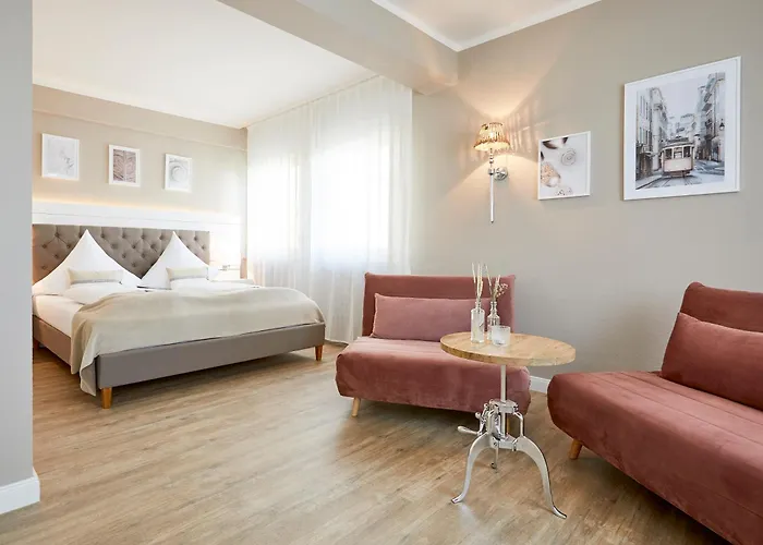 호텔 Zum Landsberger Hof 3*